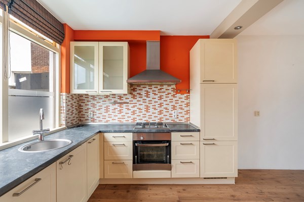 Medium property photo - Richard Holstraat 97, 3131 EN Vlaardingen